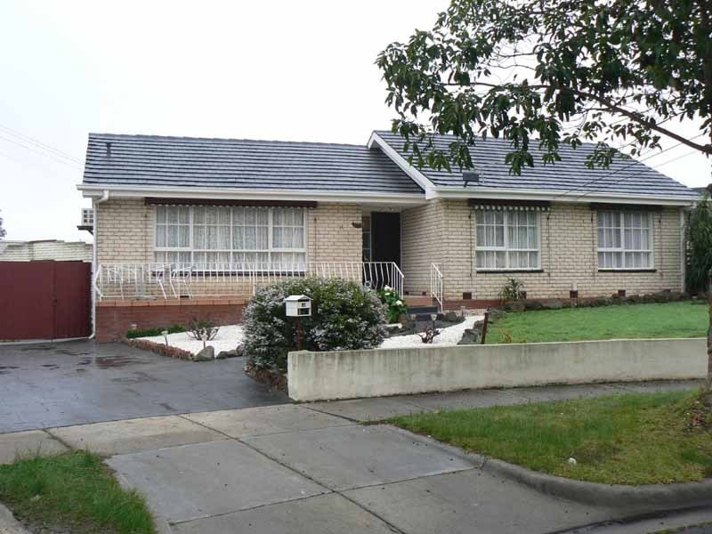 11 Juliet Court, Dandenong North VIC 3175