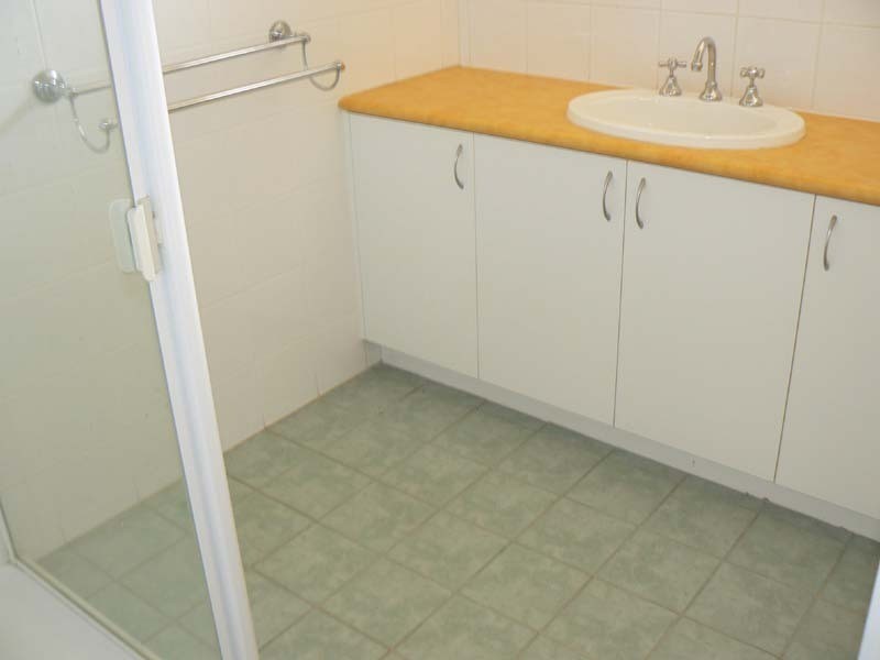 1/17 Norman Court, Dandenong VIC 3175