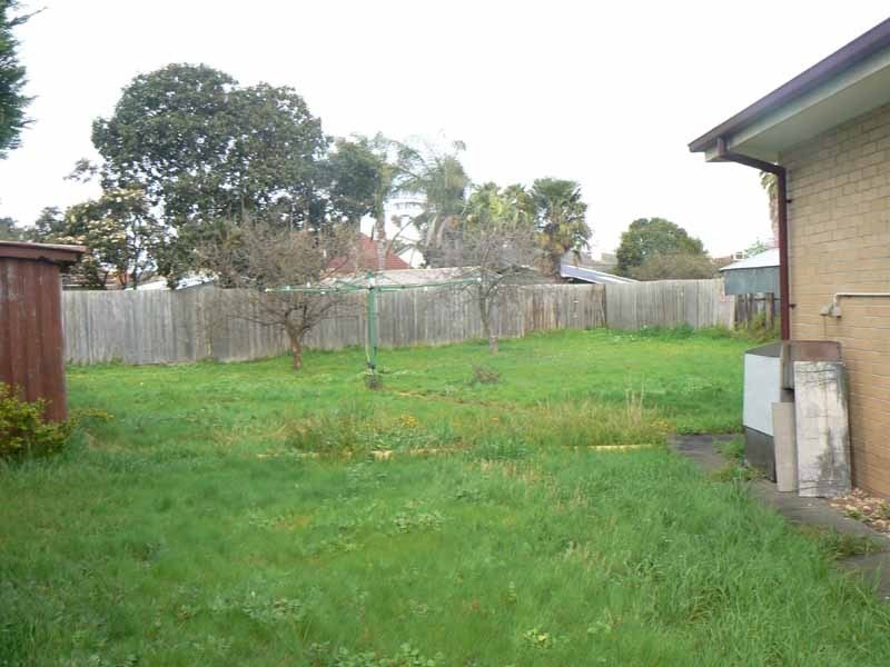 6 Peach Court, Doveton VIC 3177