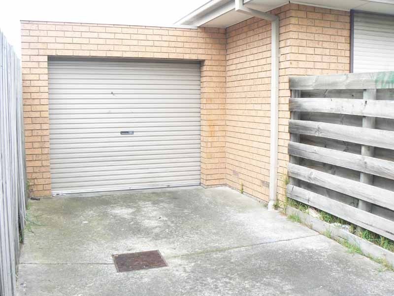 1/52 Cleeland Street, Dandenong VIC 3175