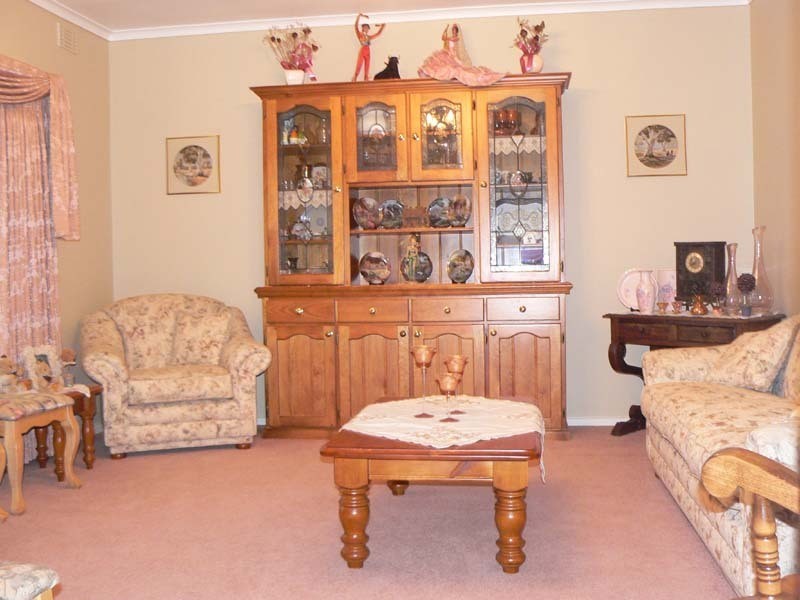 10 Carlton Road, Dandenong North VIC 3175