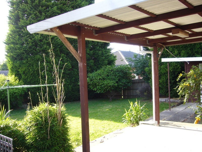 15 Laurel Avenue, Doveton VIC 3177