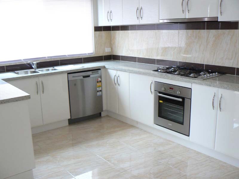 2/20 Napier Street, Dandenong VIC 3175