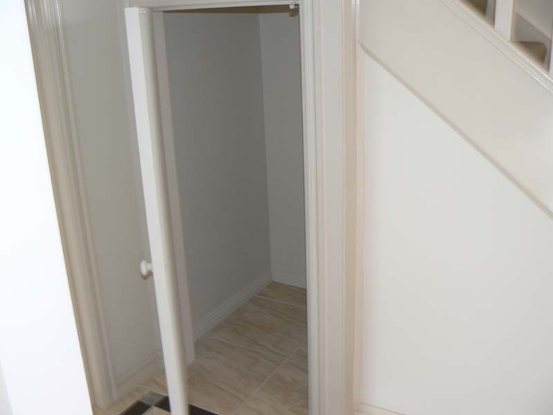 2/20 Napier Street, Dandenong VIC 3175