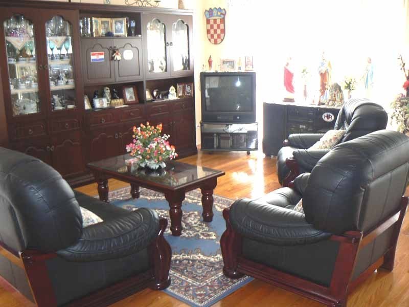 7 Weeden Crescent, Hallam VIC 3803