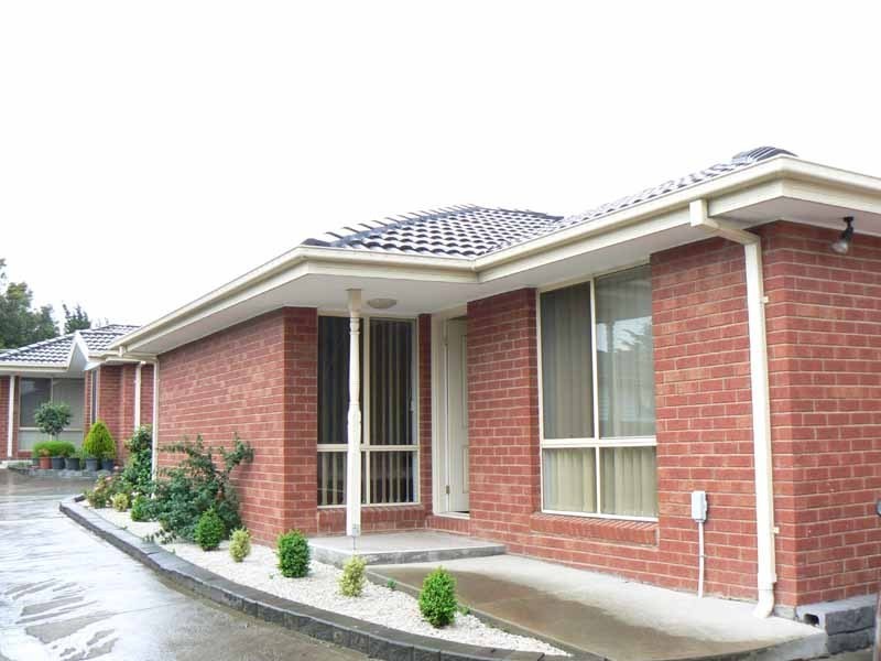 2/30 Fifth Avenue, Dandenong VIC 3175
