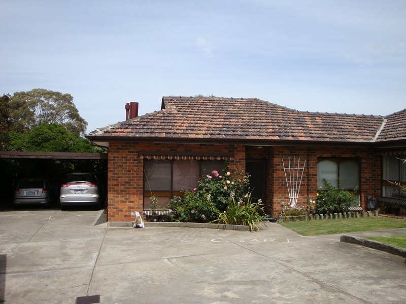 4/12 Brady Road, Dandenong North VIC 3175