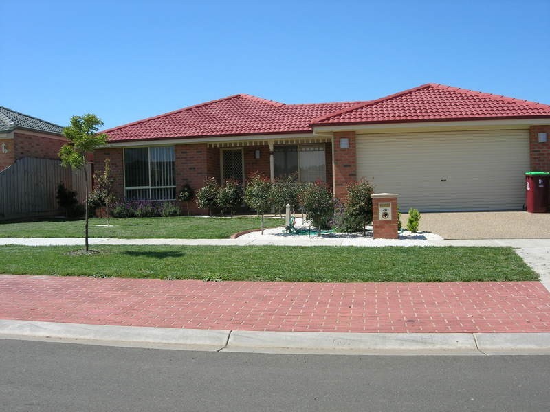 20 Terri Ester Drive, Berwick VIC 3806