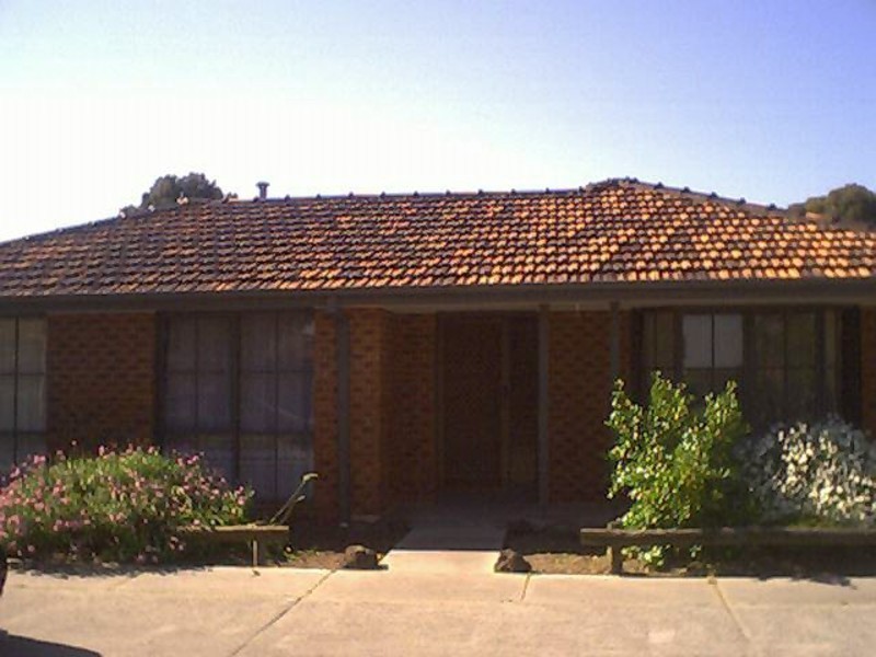 4/1380 Heatherton Road, Dandenong VIC 3175