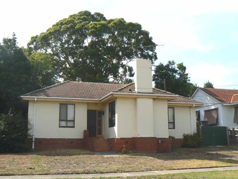 5 Lexton Avenue, Dandenong VIC 3175