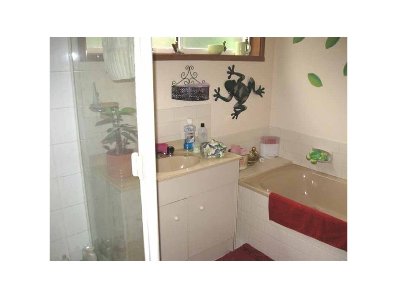 24 Newton Street, Seaford VIC 3198