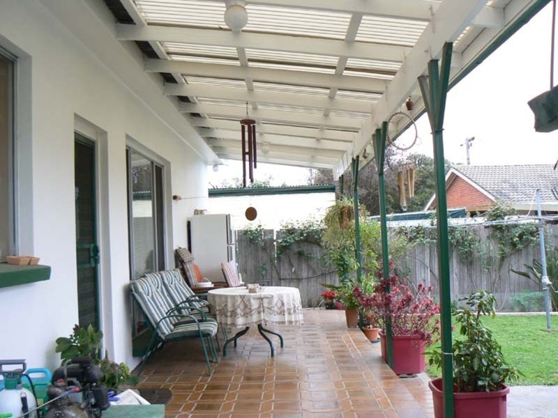 10 Carlton Road, Dandenong North VIC 3175