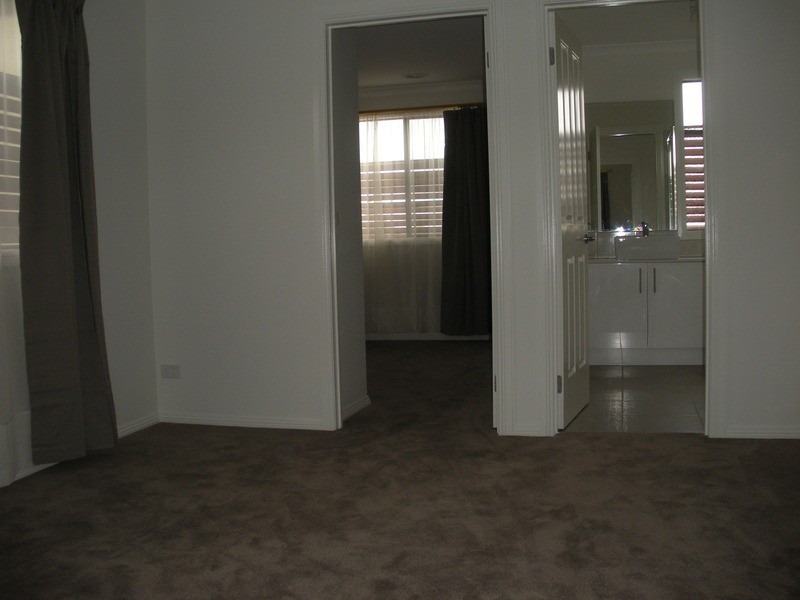 3/3 Jeffrey Street, Dandenong VIC 3175