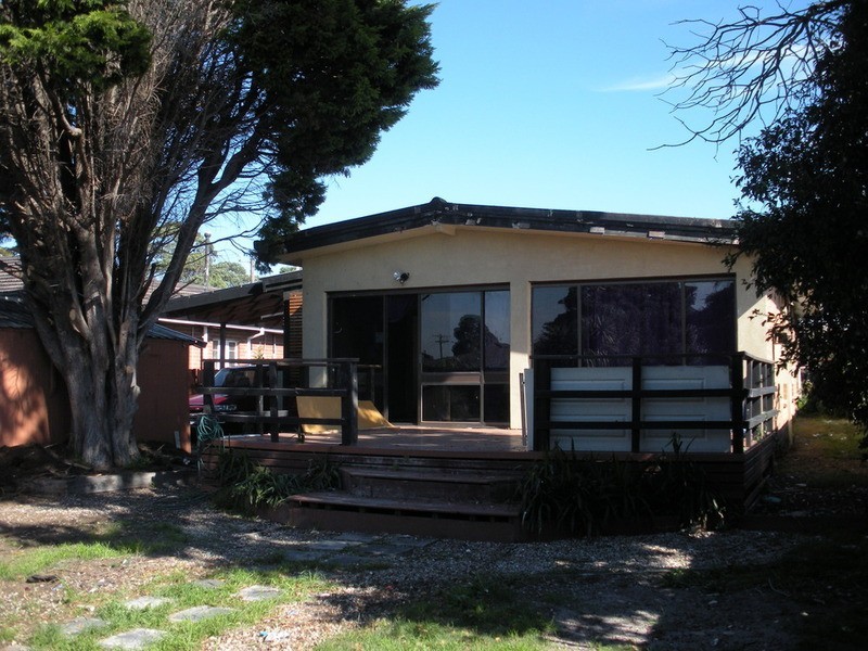 195 Gladstone Road, Dandenong VIC 3175