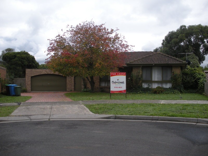 11 Murray Court, Cranbourne VIC 3977