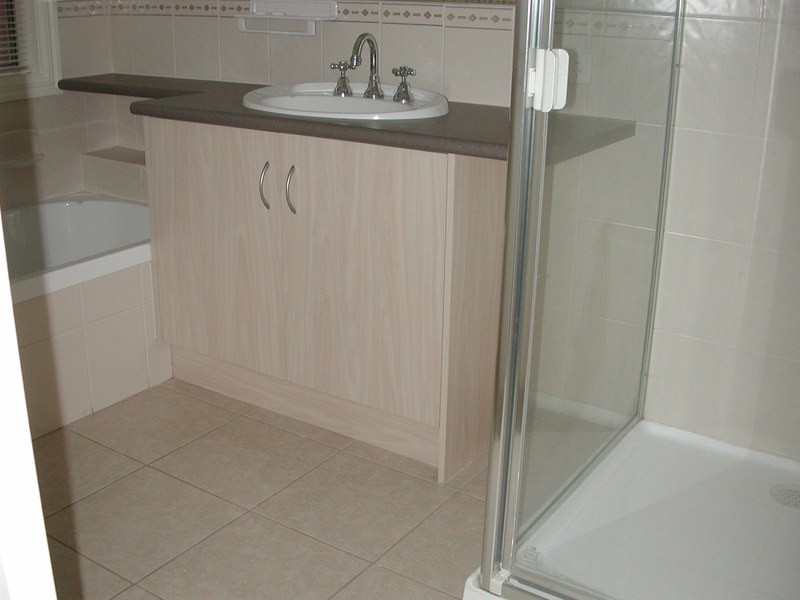 69 Earlsfield Drive, Berwick VIC 3806