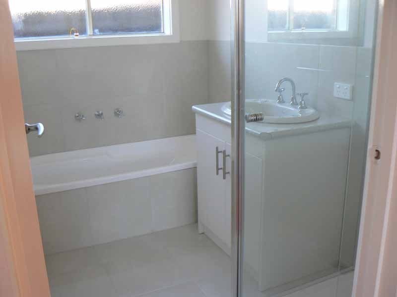 2/1 Lebanon Street, Dandenong VIC 3175