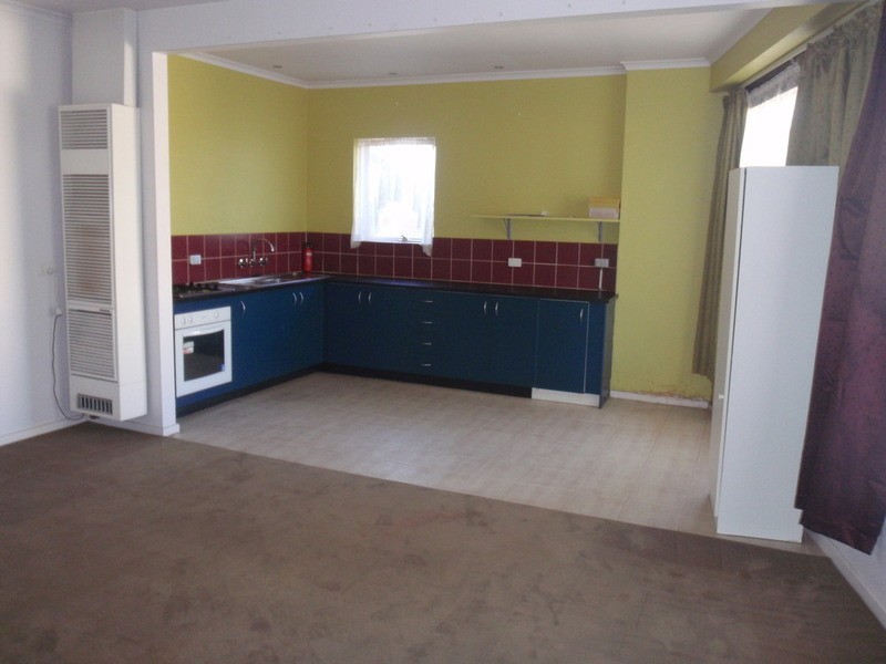 42 Robjant Street, Hampton Park VIC 3976