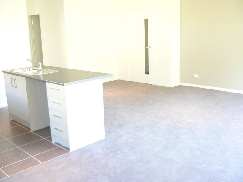 2/87 Keneally Street, Dandenong VIC 3175