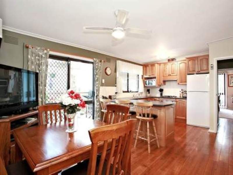 136 Doveton Avenue, Doveton VIC 3177