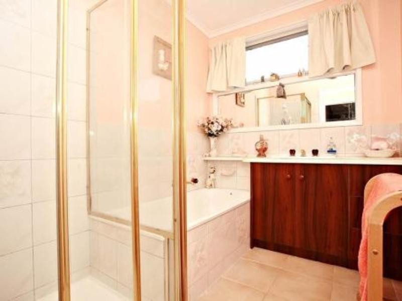 136 Doveton Avenue, Doveton VIC 3177