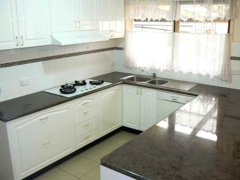 9 Gumbuya Close, Eumemmerring VIC 3177