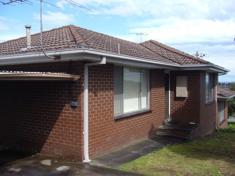 2/25 Samaria Street, Dandenong North VIC 3175