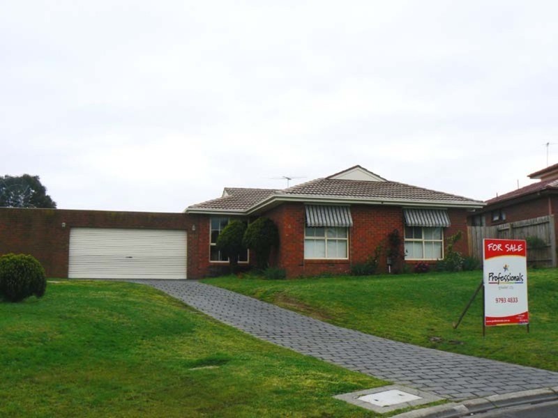 4 Corran Court, Endeavour Hills VIC 3802