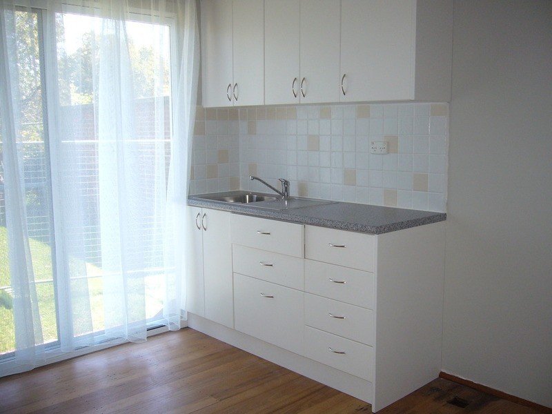 16 Latham Crescent, Dandenong North VIC 3175