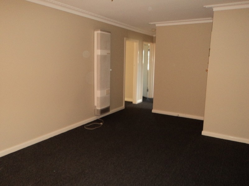 2/2 Dunearn Road, Dandenong North VIC 3175