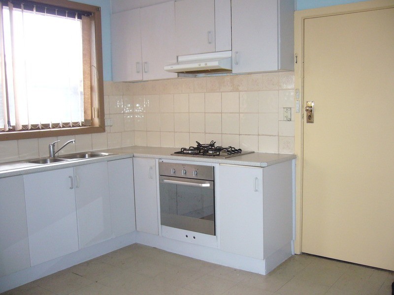 8 Mollison Street, Dandenong North VIC 3175