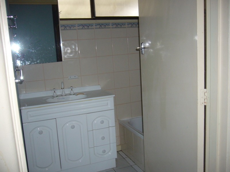 8 Mollison Street, Dandenong North VIC 3175