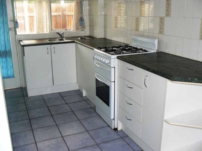 2/5 Rhoden Court, Dandenong North VIC 3175