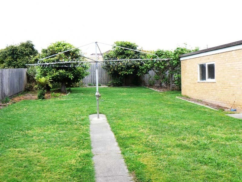 20 Grace Avenue, Dandenong VIC 3175
