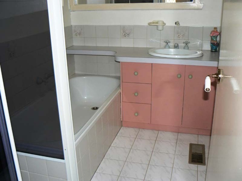 17 Gerard Street, Dandenong VIC 3175