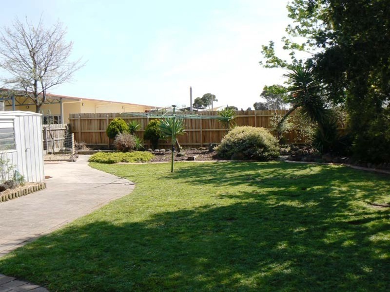 17 Gerard Street, Dandenong VIC 3175