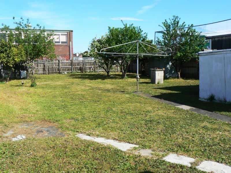 14 Anthony Street, Dandenong North VIC 3175