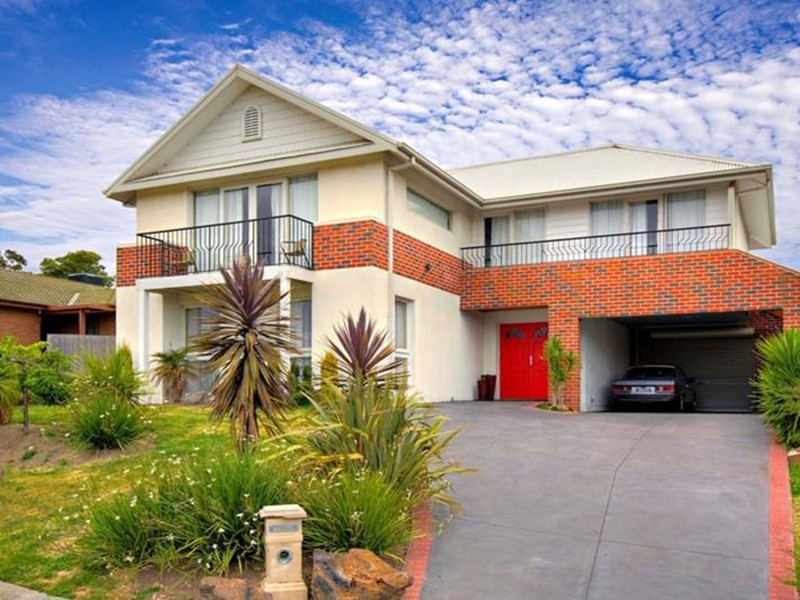 264 James Cook Drive, Endeavour Hills VIC 3802