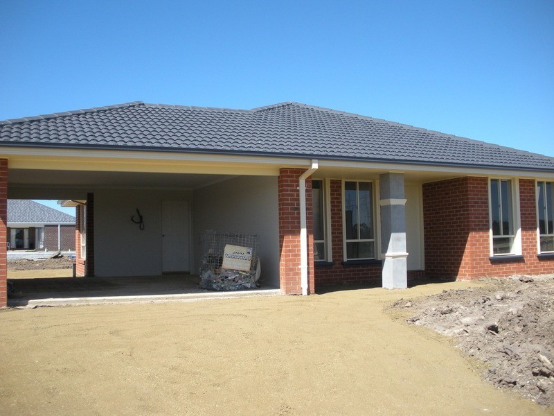 23 Donohue Street, Cranbourne East VIC 3977