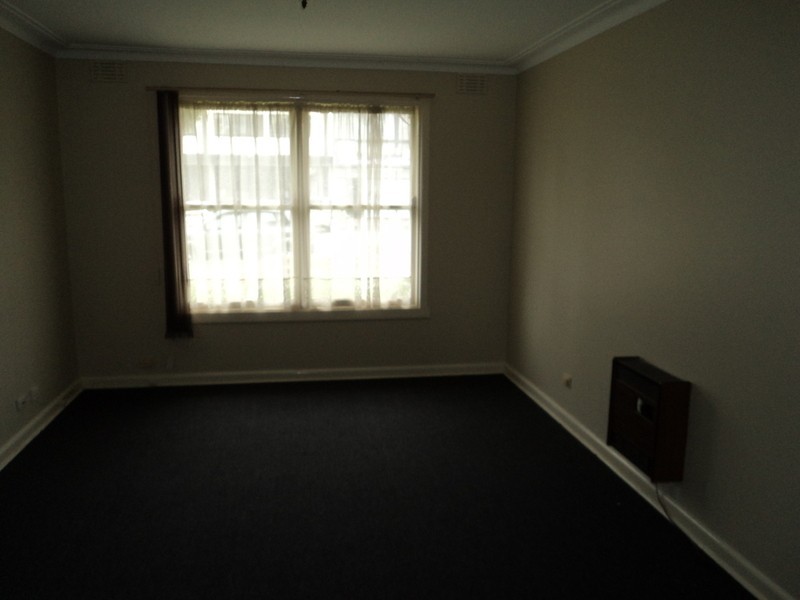 1/2 Dunearn Road, Dandenong North VIC 3175