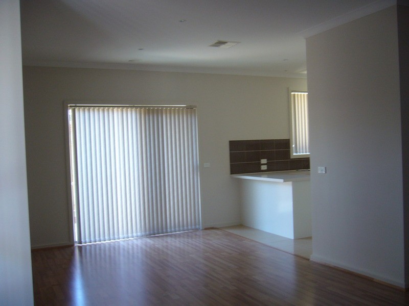 11/7 Baileyana Street, Endeavour Hills VIC 3802