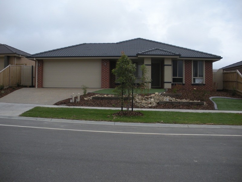 Lot 1166 Thunderbolt Drive, Cranbourne East VIC 3977