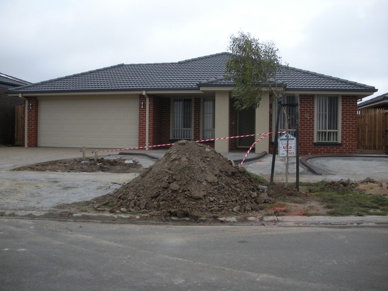 15 Donohue Street, Cranbourne East VIC 3977