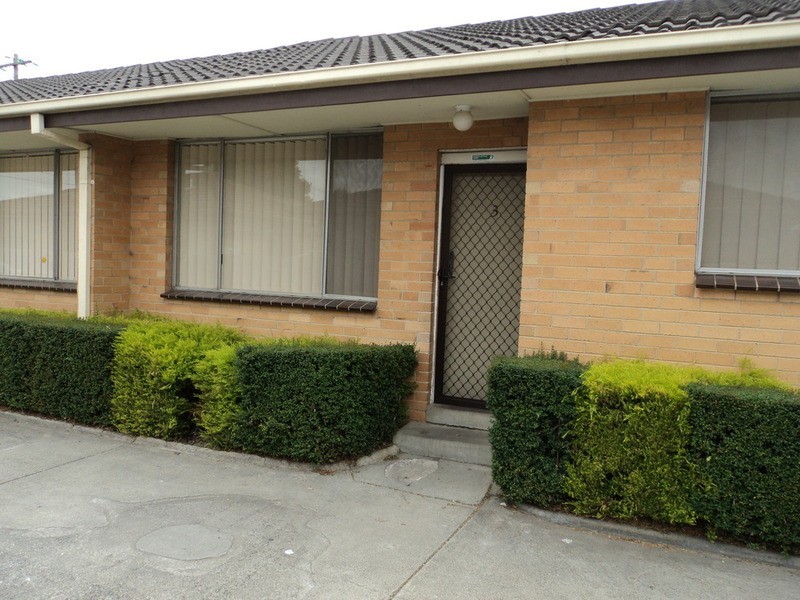 3/64 Hammond Road, Dandenong South VIC 3175