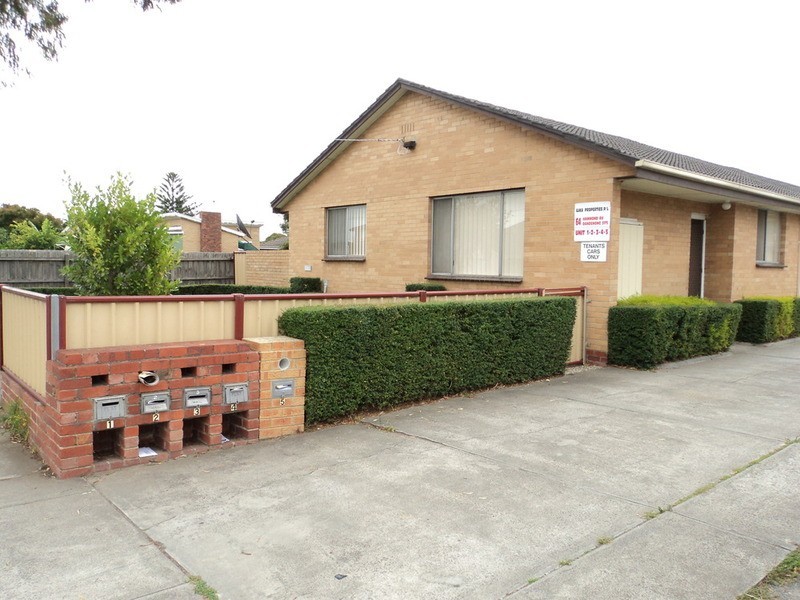 3/64 Hammond Road, Dandenong South VIC 3175