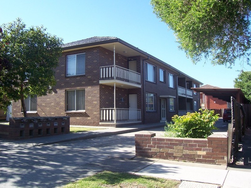 1/43 Scott Street, Dandenong VIC 3175