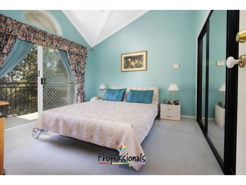 56 Barnes Crescent, Menai NSW 2234