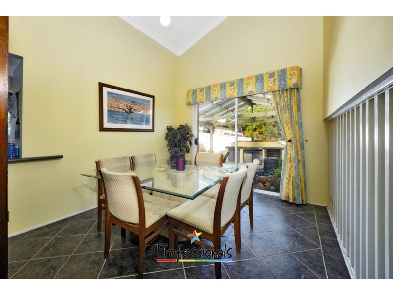 56 Barnes Crescent, Menai NSW 2234