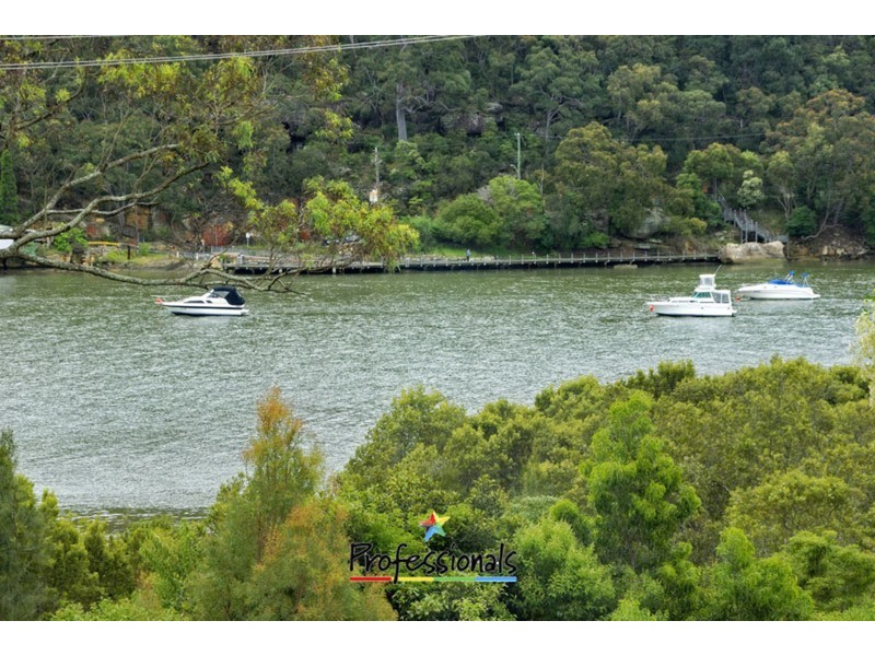 78 Griffin Parade, Illawong NSW 2234