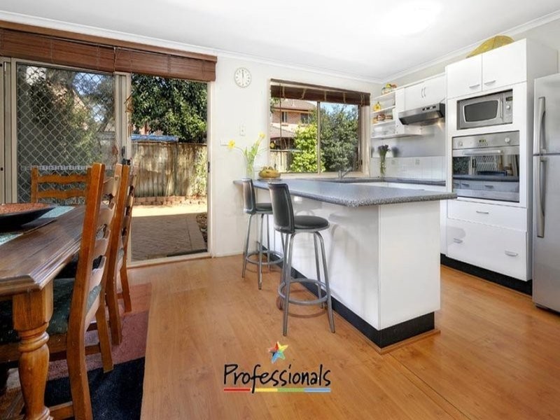 24/19 Owen Jones Row, Menai NSW 2234